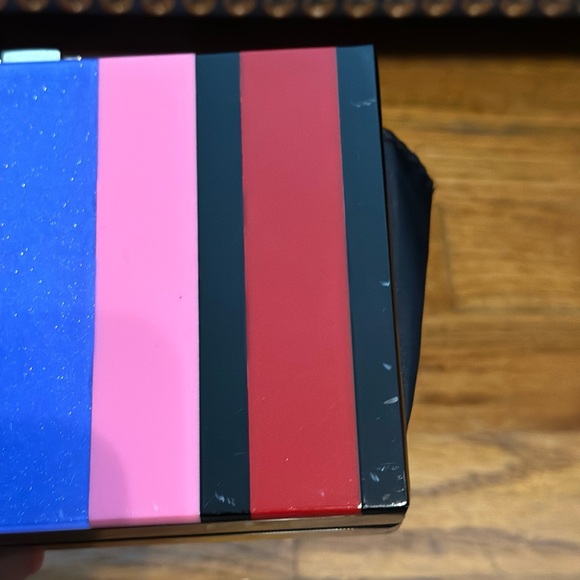 🤩NEW Date Night Milly DESIGNER Bag, Multi Colors, Gold Clasp, w/Dust Bag - Picture 10 of 10